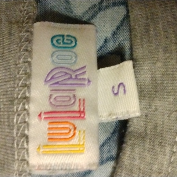 LuLaRoe - Picture 2 of 4